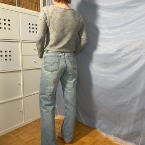 Vintage Levi's 516 jeans. 100% cotton. Hemmed to 27" inseam. "Boyfriend jean"